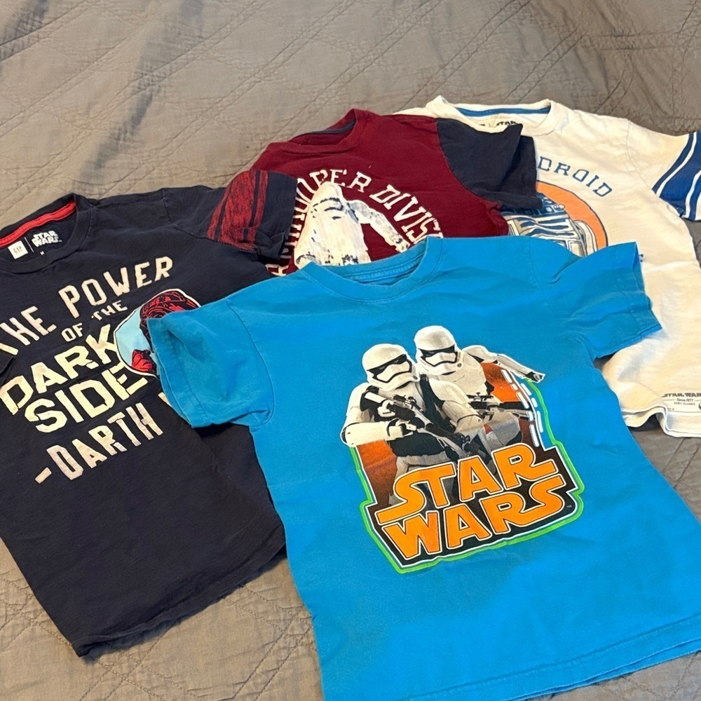 Star Wars Kids T-Shirt bundle of four